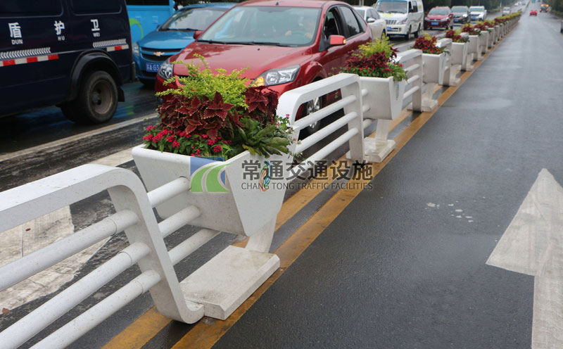 浙江市政花箱護(hù)欄中心隔離欄